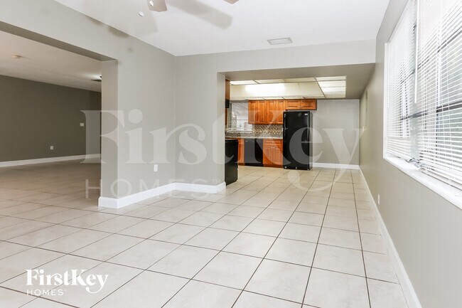 Foto del edificio - 314 NW 49th Ave