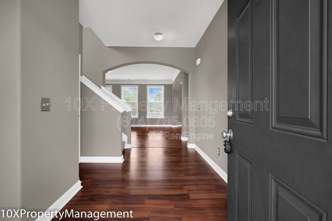 Building Photo - 3056 Melville St