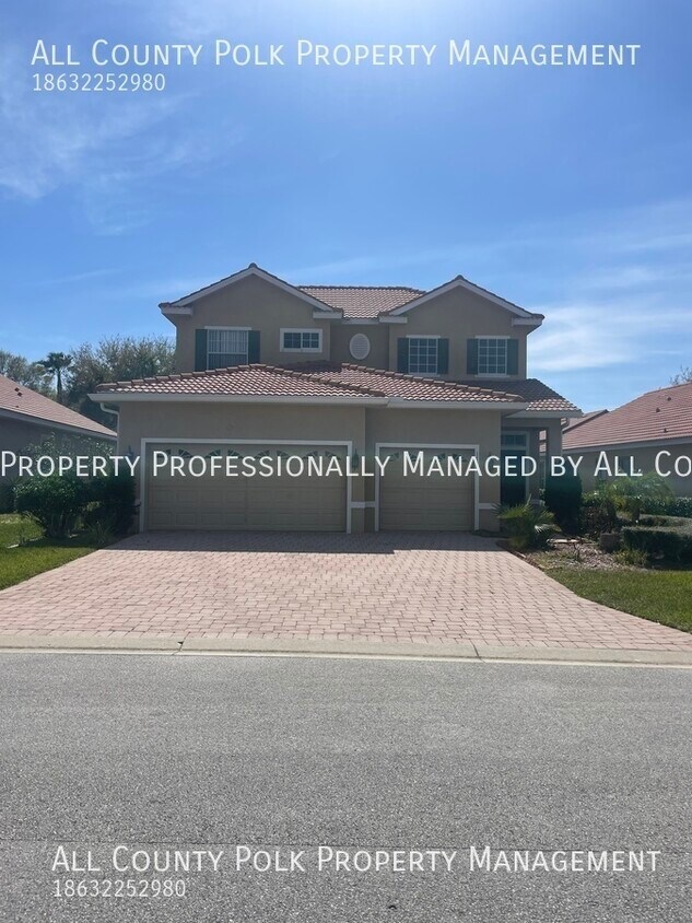 Primary Photo - Charming 4 Bedroom 2.5 Bathroom Single Fam...
