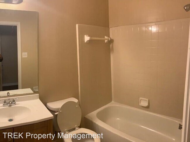 Building Photo - 3 br, 2.5 bath House - 6762 Kirby Lawn Cv