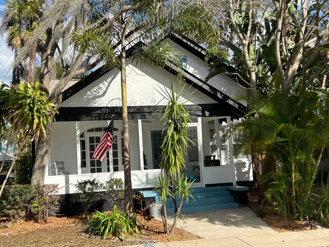 Foto del edificio - 407 Magnolia St
