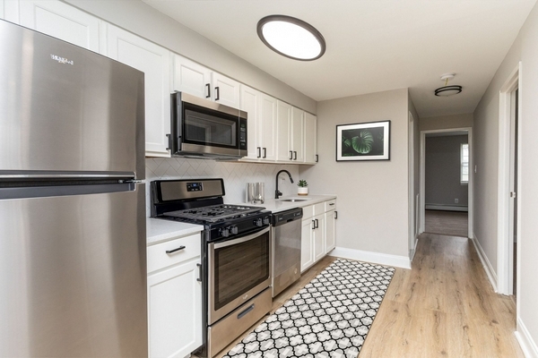 Kitchen-Renovated - Canterbury Apartments