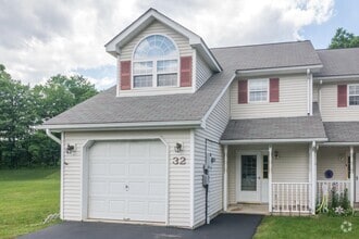 Building Photo - 611 Country Acres Ct