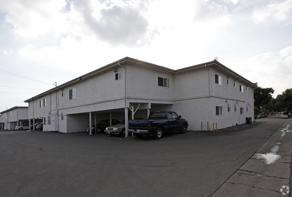 Cornerstone Apartments Apartments in Santa Ana, CA