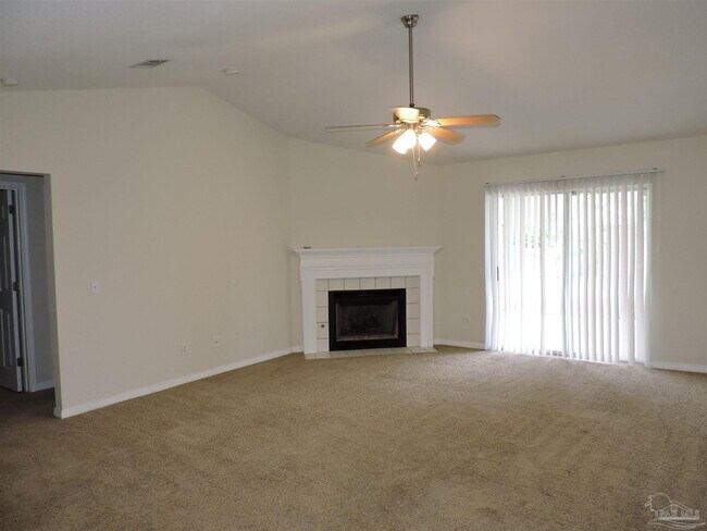 Building Photo - 2052 Southwind Cir