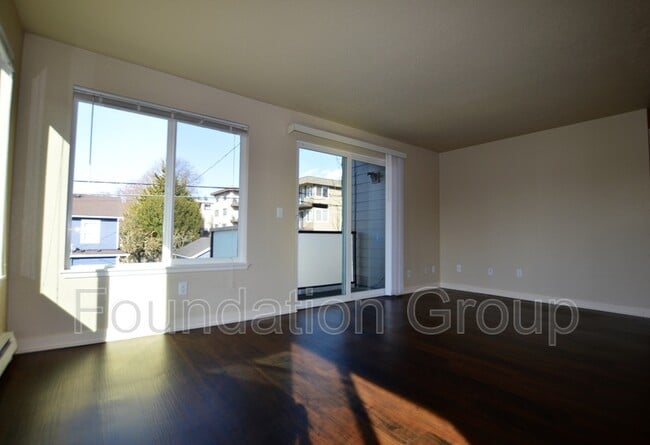 Building Photo - 2405 NW 65th St