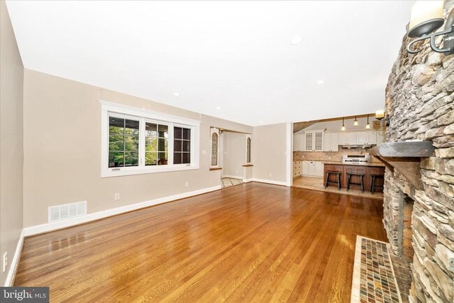 Foto del edificio - 1925 Pagebrook Rd