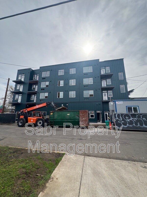 Foto del edificio - 1520 N Bryant St