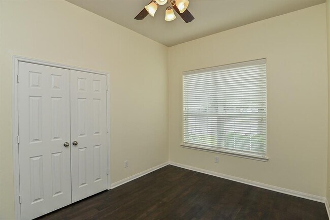 Foto del edificio - 846 Salt Cove Ct