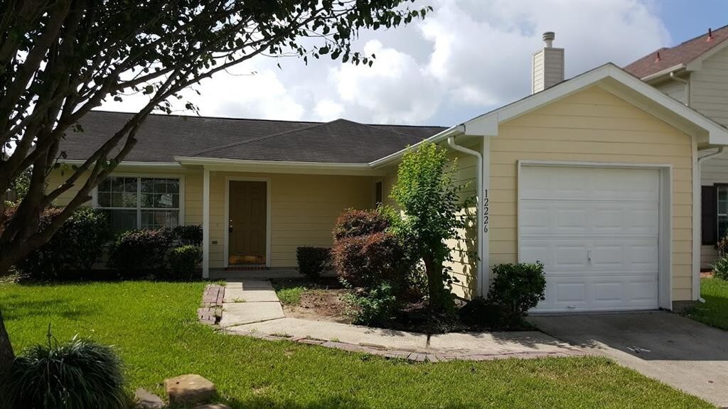 Primary Photo - 12226 Greensbrook Forest Dr