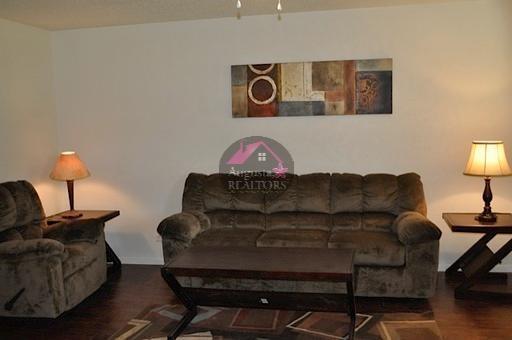 Building Photo - 1705 S 3rd St