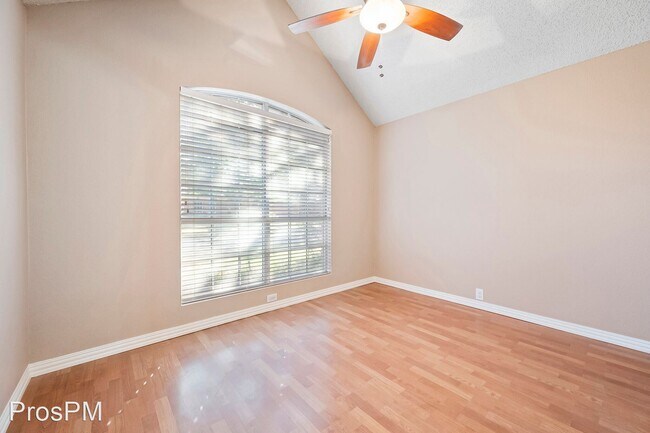 Building Photo - 3 br, 2 bath House - 7009 Napa Valley Dr.