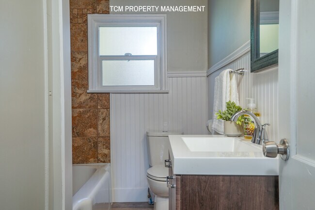 Foto del edificio - 8437 S M St