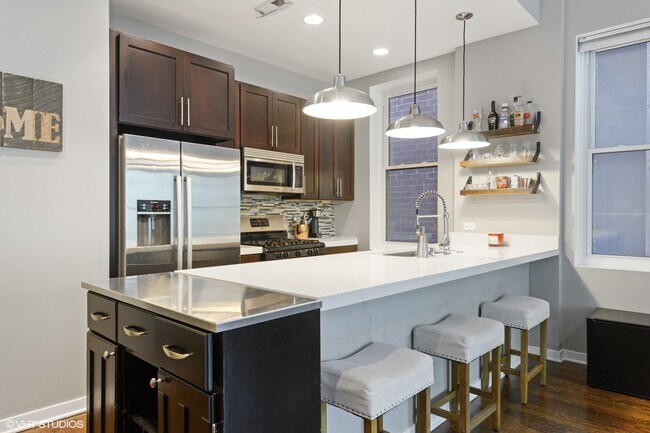 Kitchen - 11 N Carpenter St