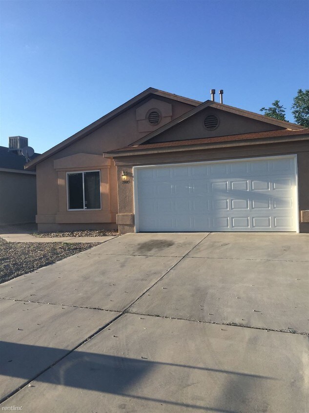 Foto principal - 7909 Purple Cone Rd SW