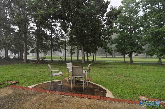 Foto del edificio - 733 Lily Flagg Rd SE