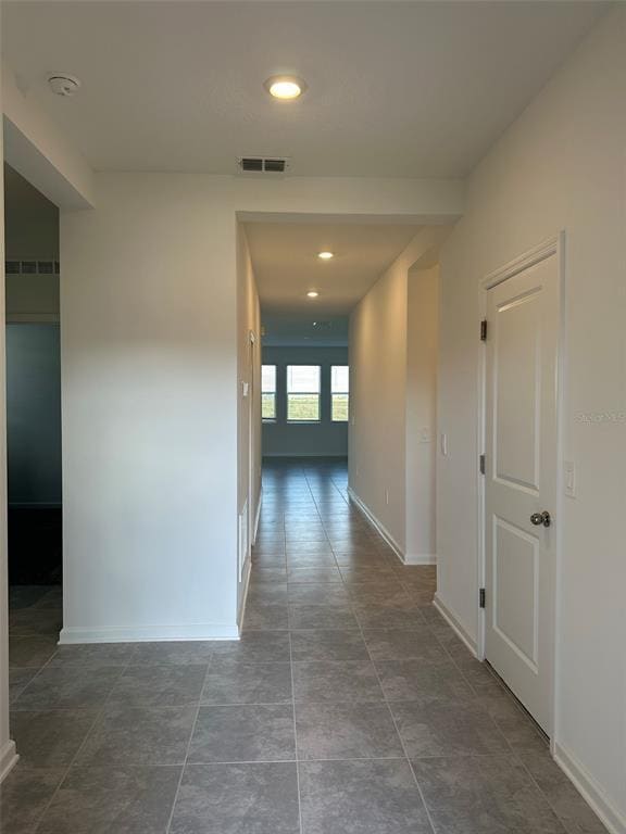 Building Photo - 680 Daring Dr