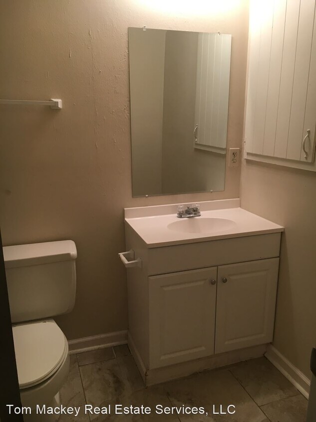 Building Photo - 3 br, 2 bath House - 782 Holt Dr.