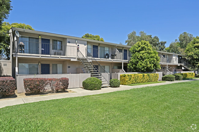 Meadowbrook Apartments - West Sacramento, CA | Apartments.com