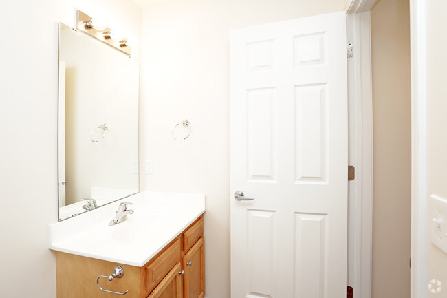 Bathroom - Village at Sheridan Meadows