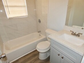 Building Photo - 8215 Canyon St