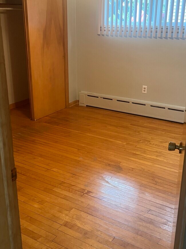 Foto del edificio - 414 W Ridge St