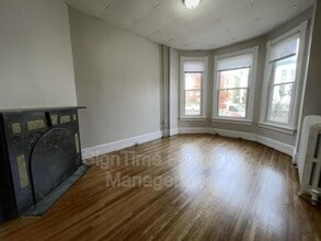 Building Photo - 57 Broadway