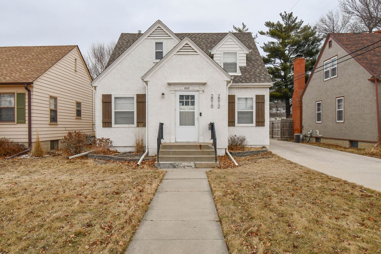 Foto principal - 2010 W 22nd St