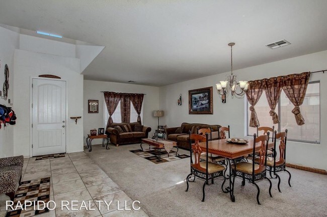 Building Photo - 5230 W Beautiful Ln