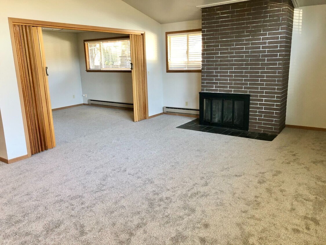 Foto del edificio - Rambler Style Home in the Heart of North Bend with View Stunning Views of Mt Si