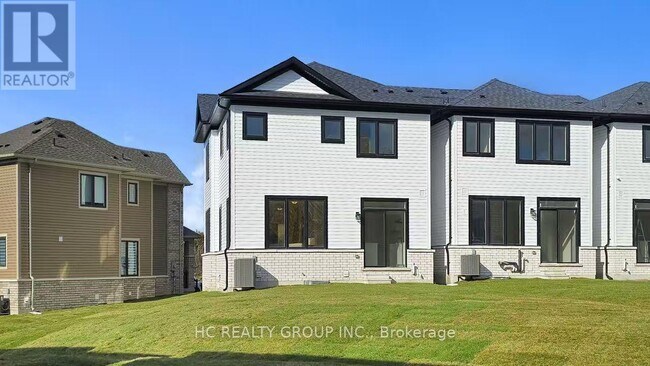 Photo du bâtiment - 693 Ribstone Ct