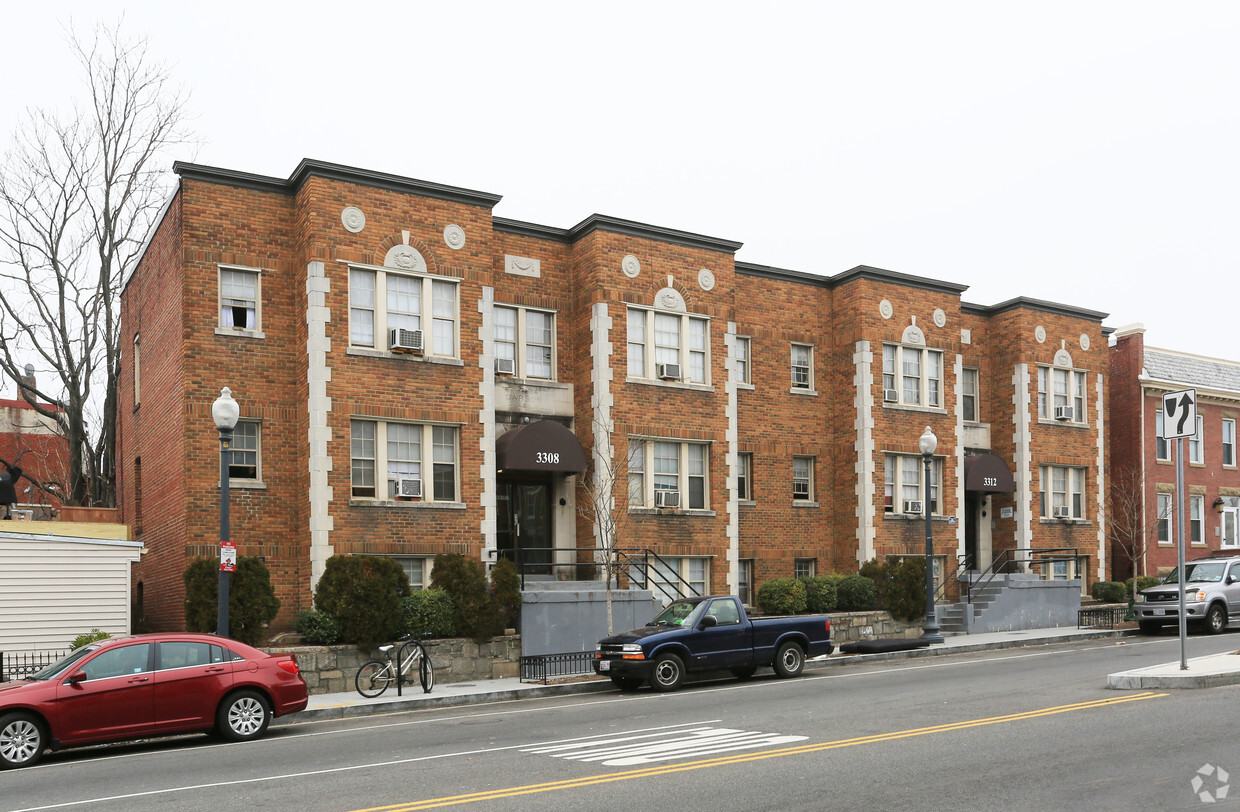 Primary Photo - Buena Vista Apartment Homes