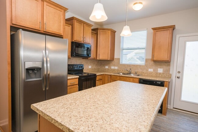Building Photo - 112 Raphael Pl