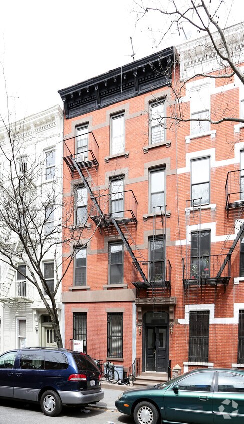 Primary Photo - 231 Sackett St