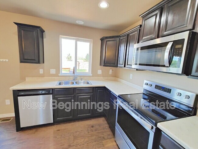 Foto del edificio - 6134 Meadowbank Ln