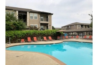 Building Photo - StoneHaven Apartment Homes