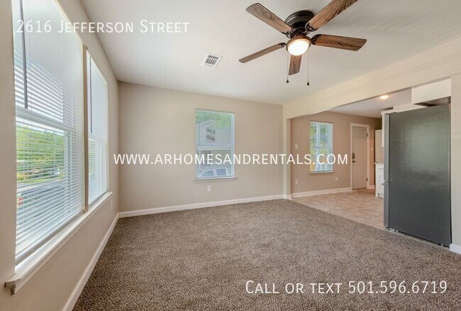 Foto del edificio - 2616 Jefferson St