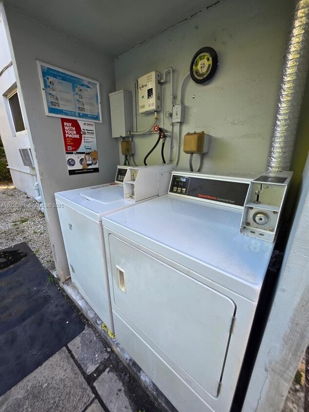 Foto del edificio - 7155 Rue Notre Dame