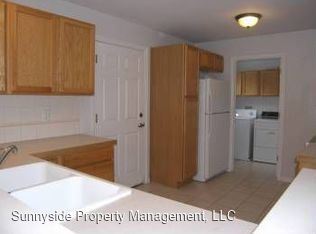Building Photo - 3 br, 2.5 bath House - 417 Sierra Avenue