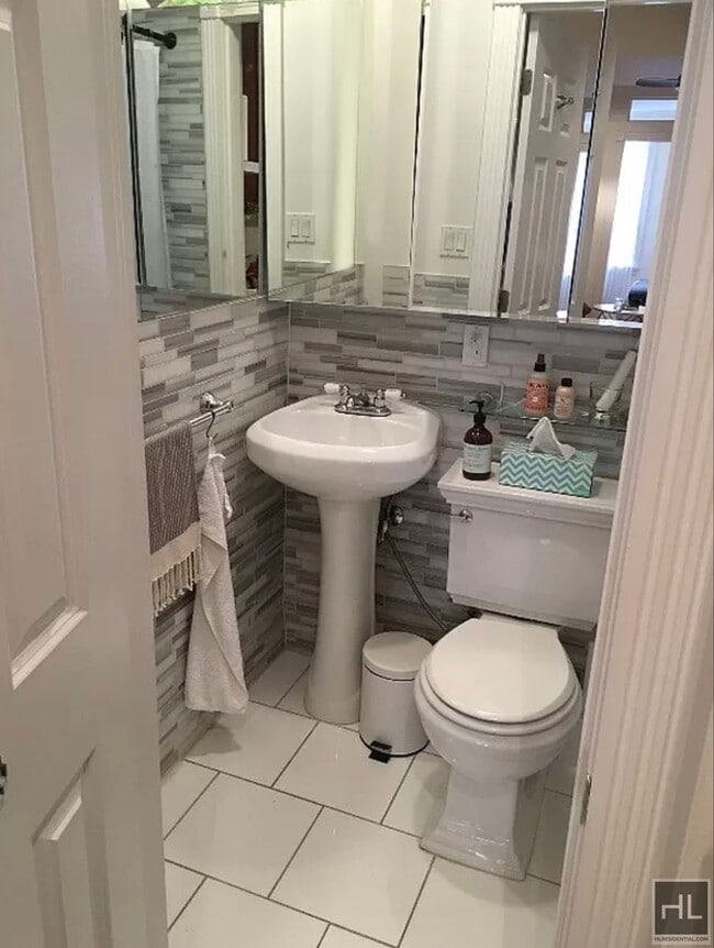 Foto del edificio - East 10th Street