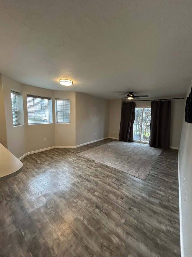 Foto del edificio - 1341 S 1110 W