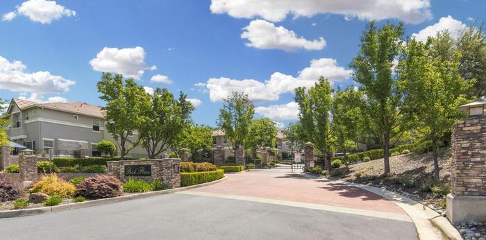 Foto principal - 907 Marvin Gardens Way