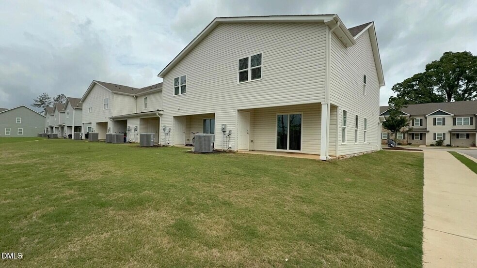Building Photo - 1055 Peony Ln