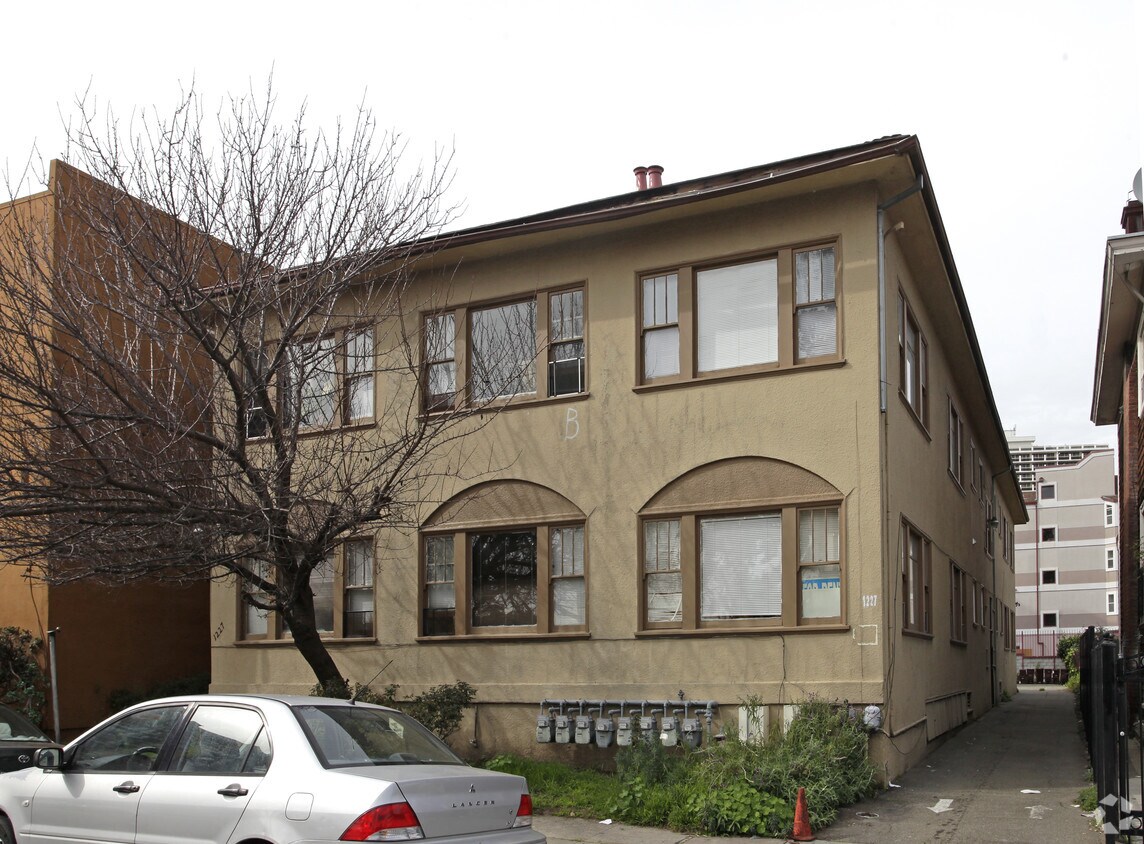 Foto principal - 1227 3rd Ave
