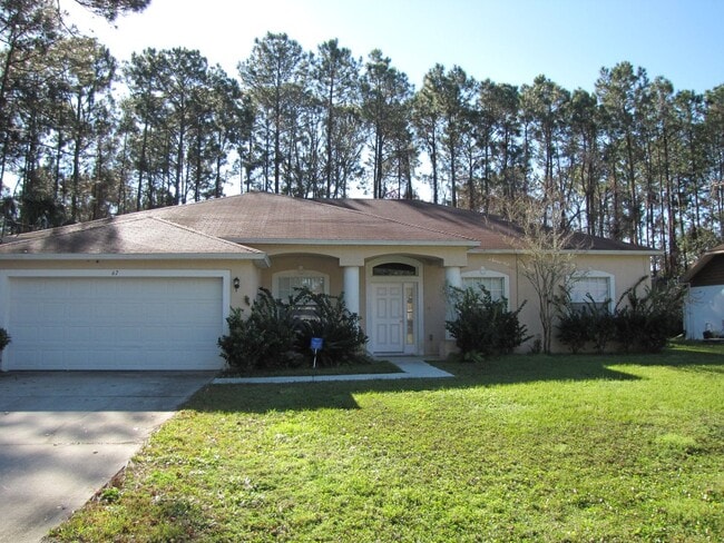 Building Photo - 4/2/2, Beautiful and Spacious!