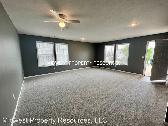 Foto del edificio - 2 br, 1 bath House - 719B Meadow Ln