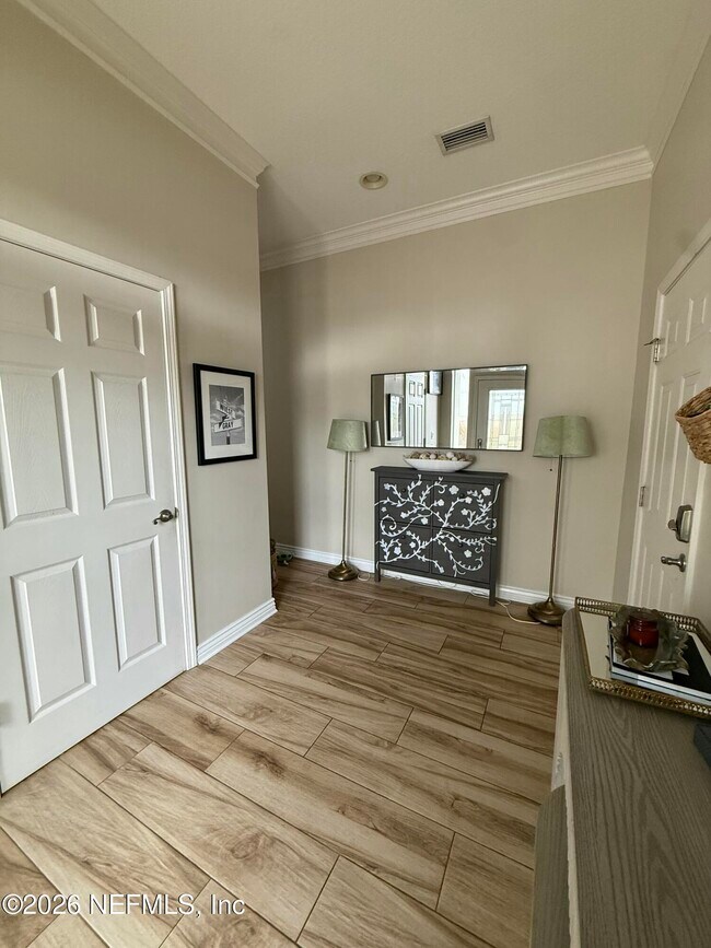 Foto del edificio - 875 8th St S