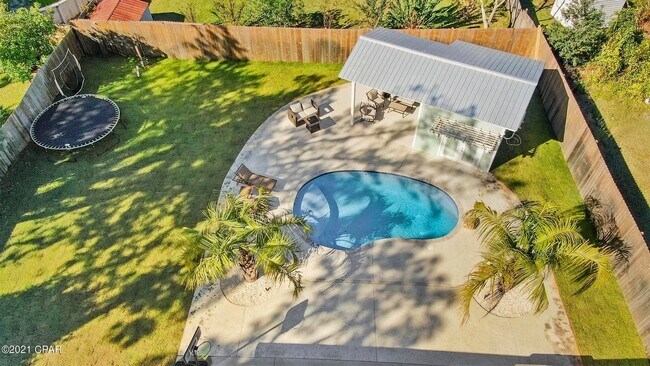 Foto del edificio - 2916 Laurie Ave