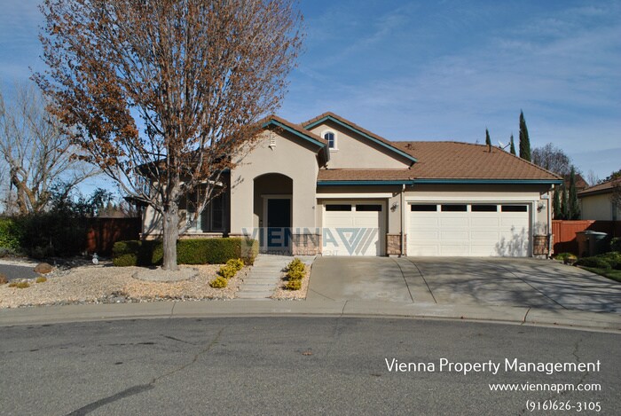 Primary Photo - 1332 Crystal Hollow Ct