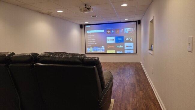 Building Photo - 26443 Carronade Dr